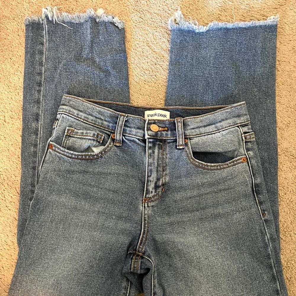 Sneak Peek Wide Leg Fringe Cropped Jeans - size 1 / 25” waist